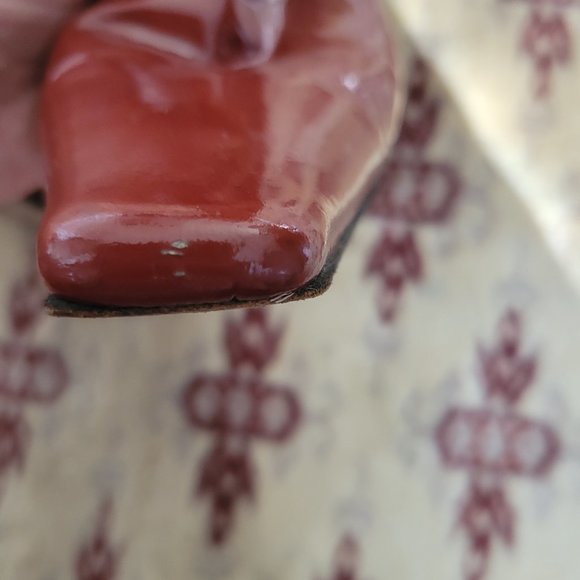 Balenciaga ankle slacquer leather booties - Picture 11 of 11